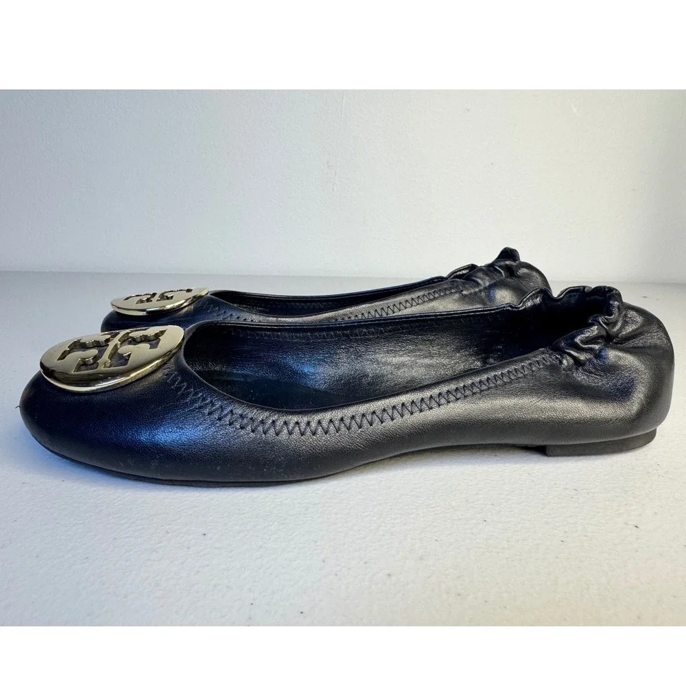 Tory Burch Reva Black Leather Ballet Flats Gold Monogram Logo Womens 6